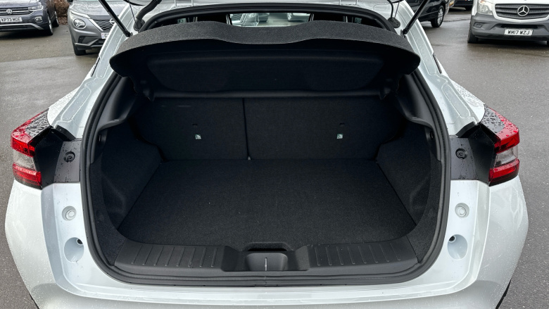 Nissan Juke 1.0 DiG-T Tekna 5dr Petrol Hatchback